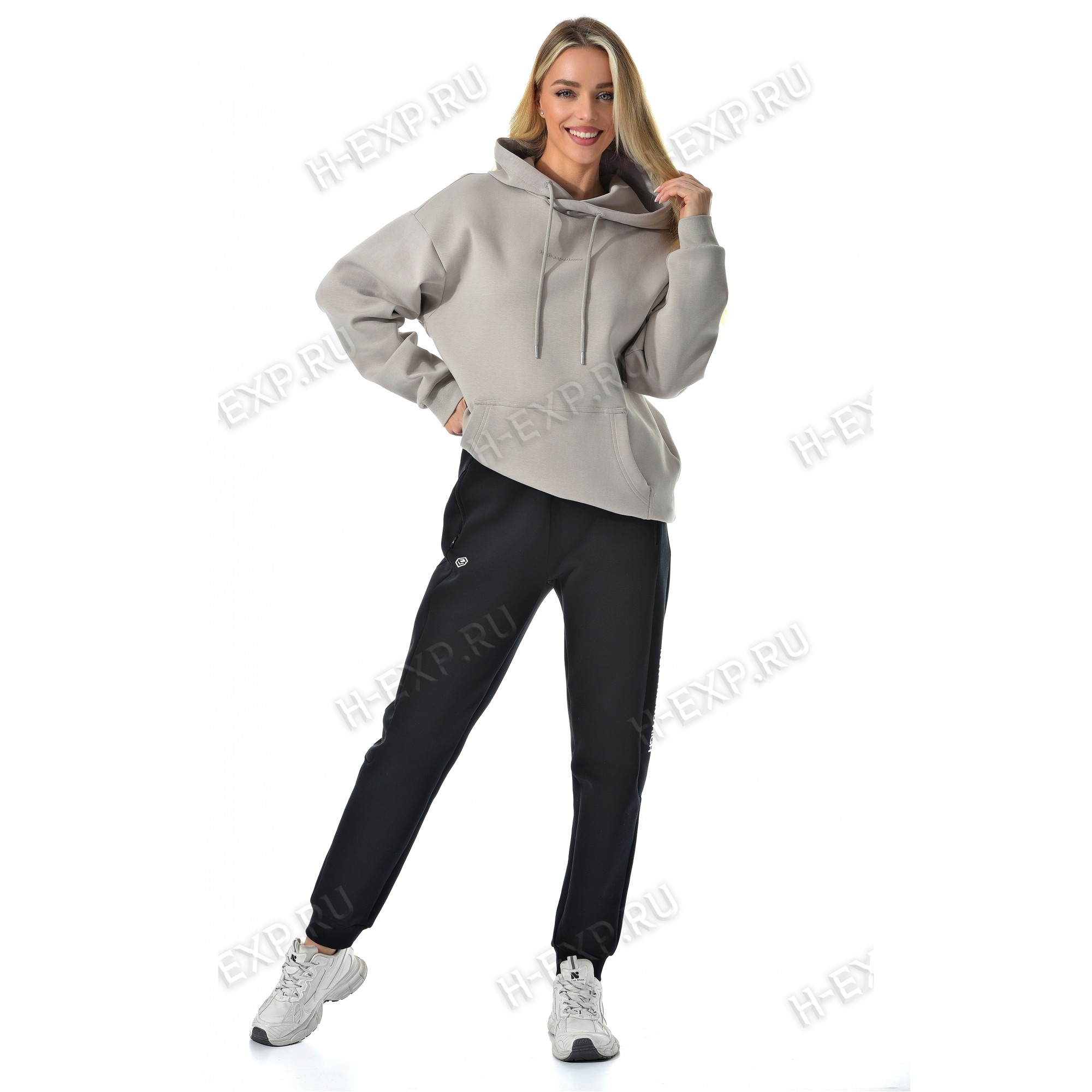 Женский спортивный костюм High Experience