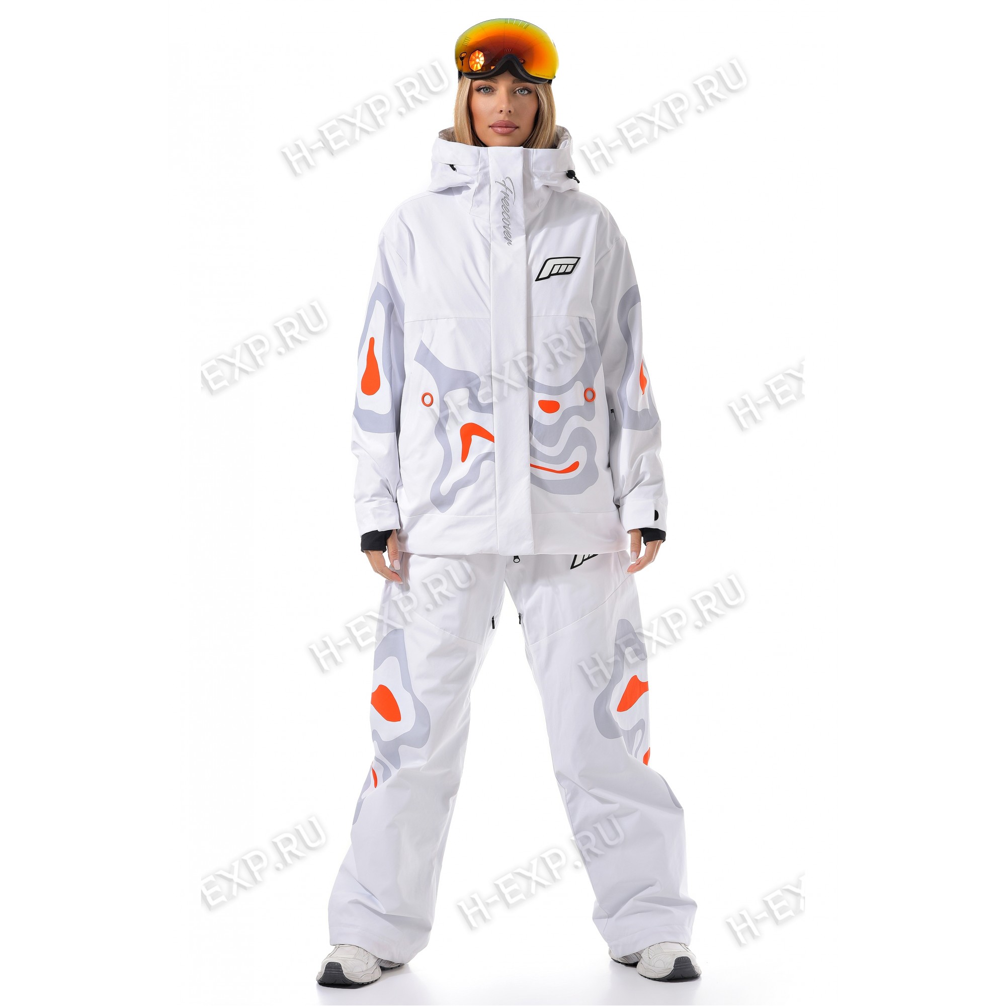 Жeнcкий сноубордический костюм Free Cover